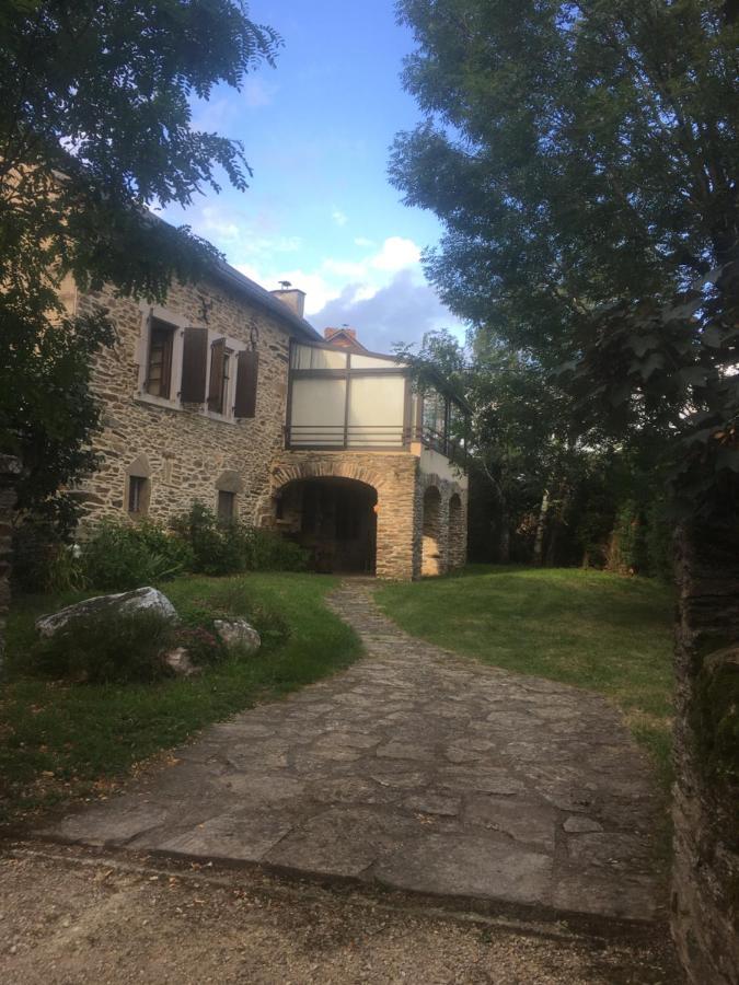 Gite A La Campagne Quins Εξωτερικό φωτογραφία